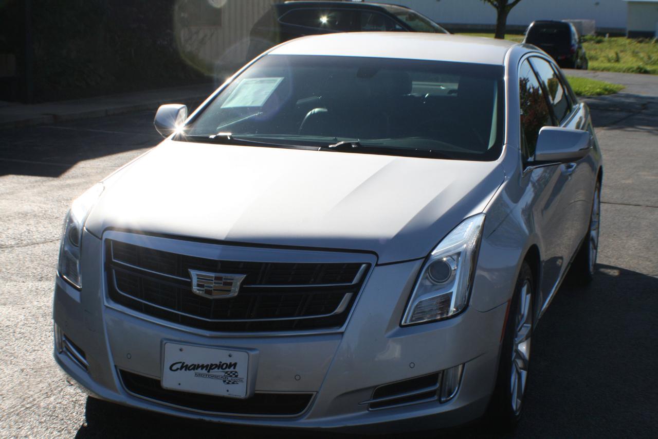 Cadillac XTS Luxury AWD 2016
