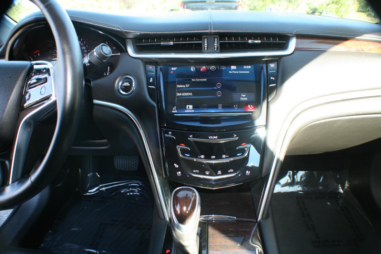 Cadillac XTS Luxury AWD 2016