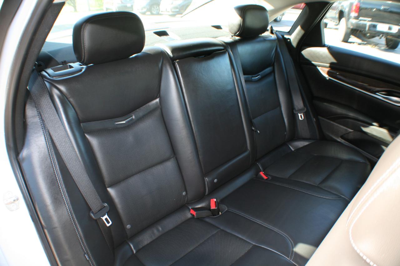 Cadillac XTS Luxury AWD 2016