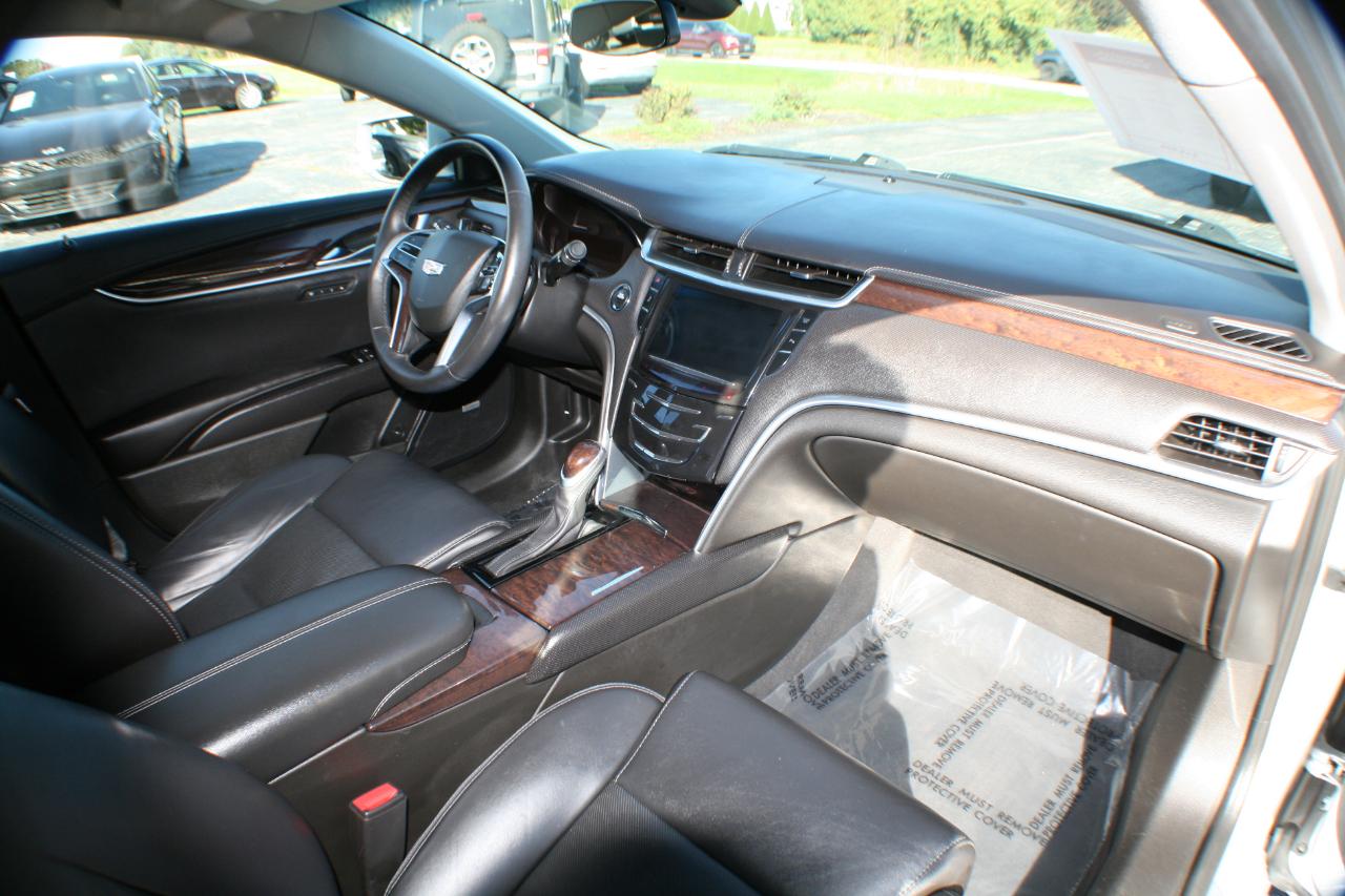 Cadillac XTS Luxury AWD 2016