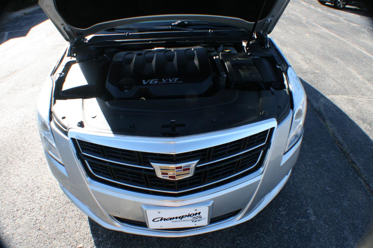 Cadillac XTS Luxury AWD 2016