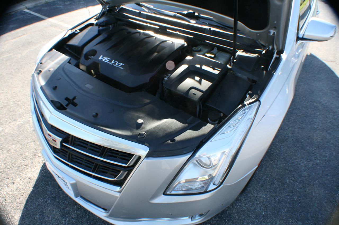 Cadillac XTS Luxury AWD 2016