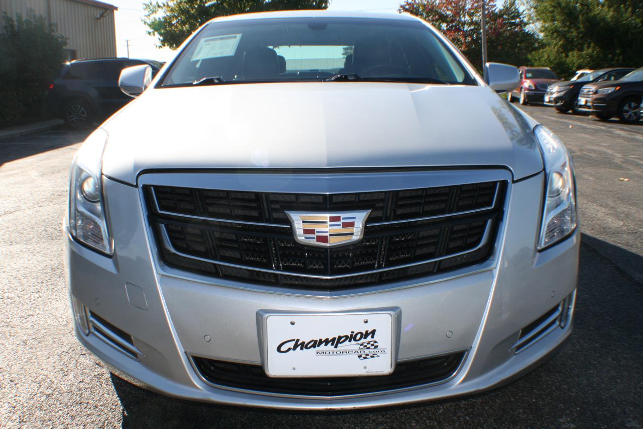 Cadillac XTS Luxury AWD 2016
