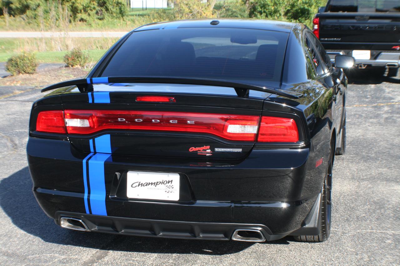Dodge Charger  2011