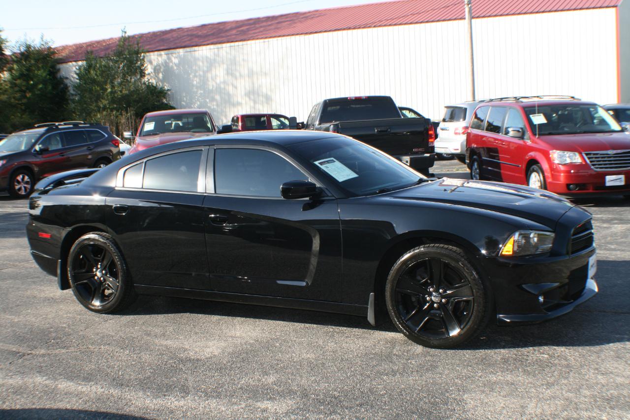 Dodge Charger  2011