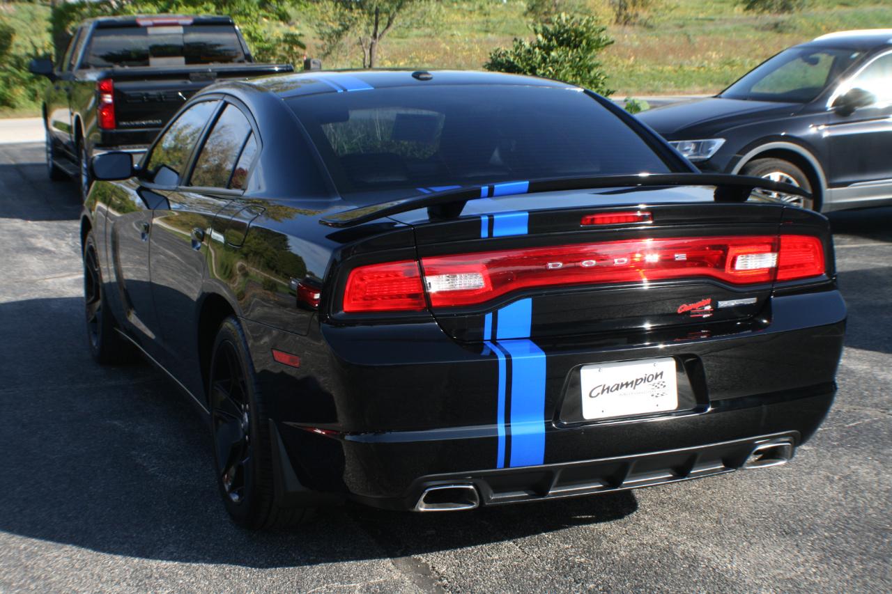 Dodge Charger  2011