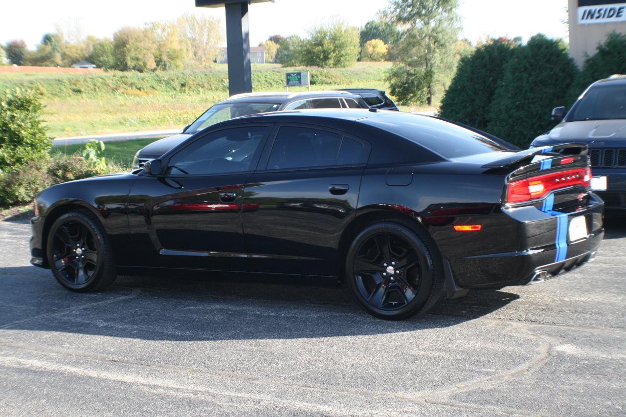 Dodge Charger  2011