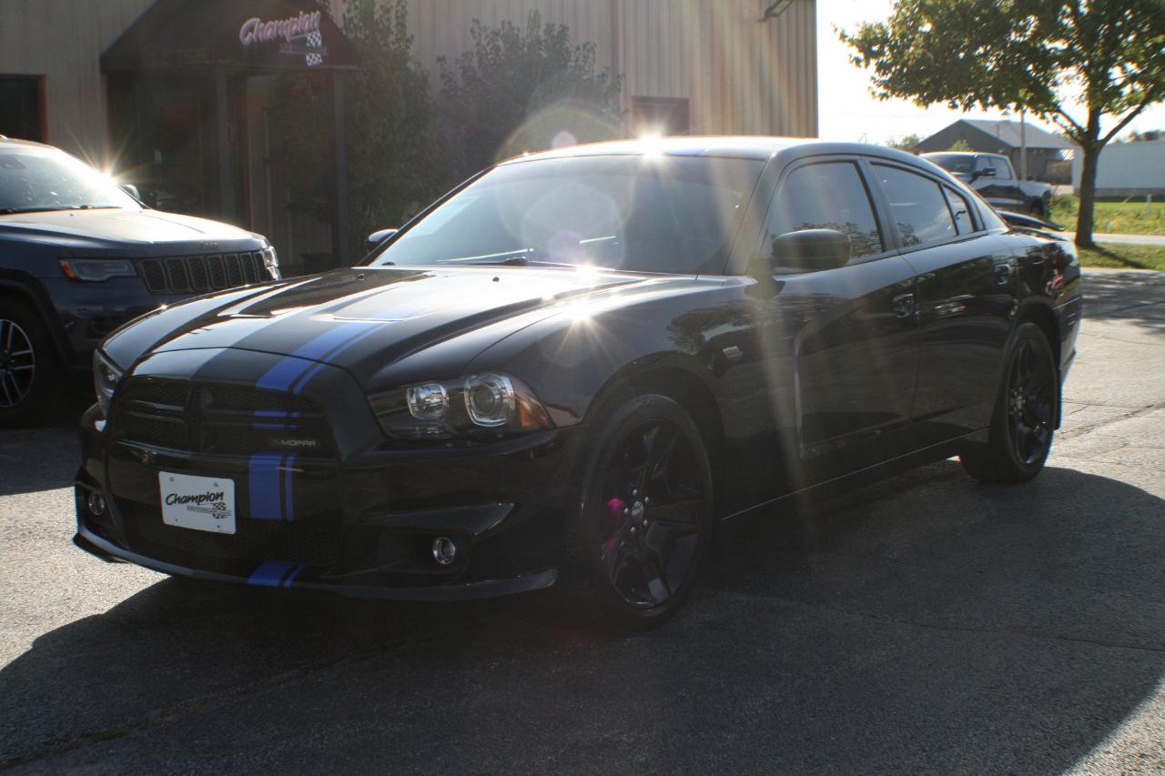 Dodge Charger  2011