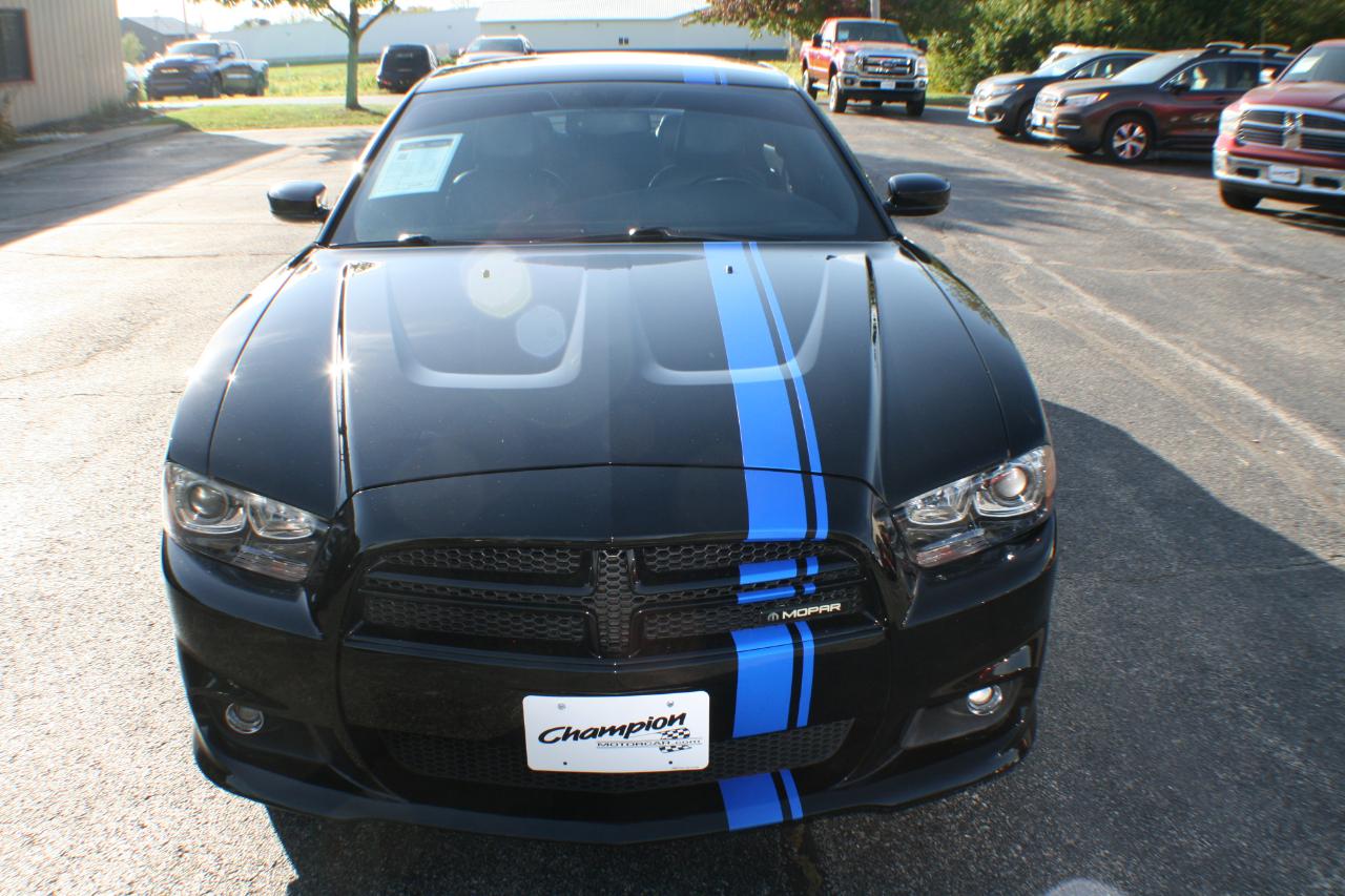 Dodge Charger  2011