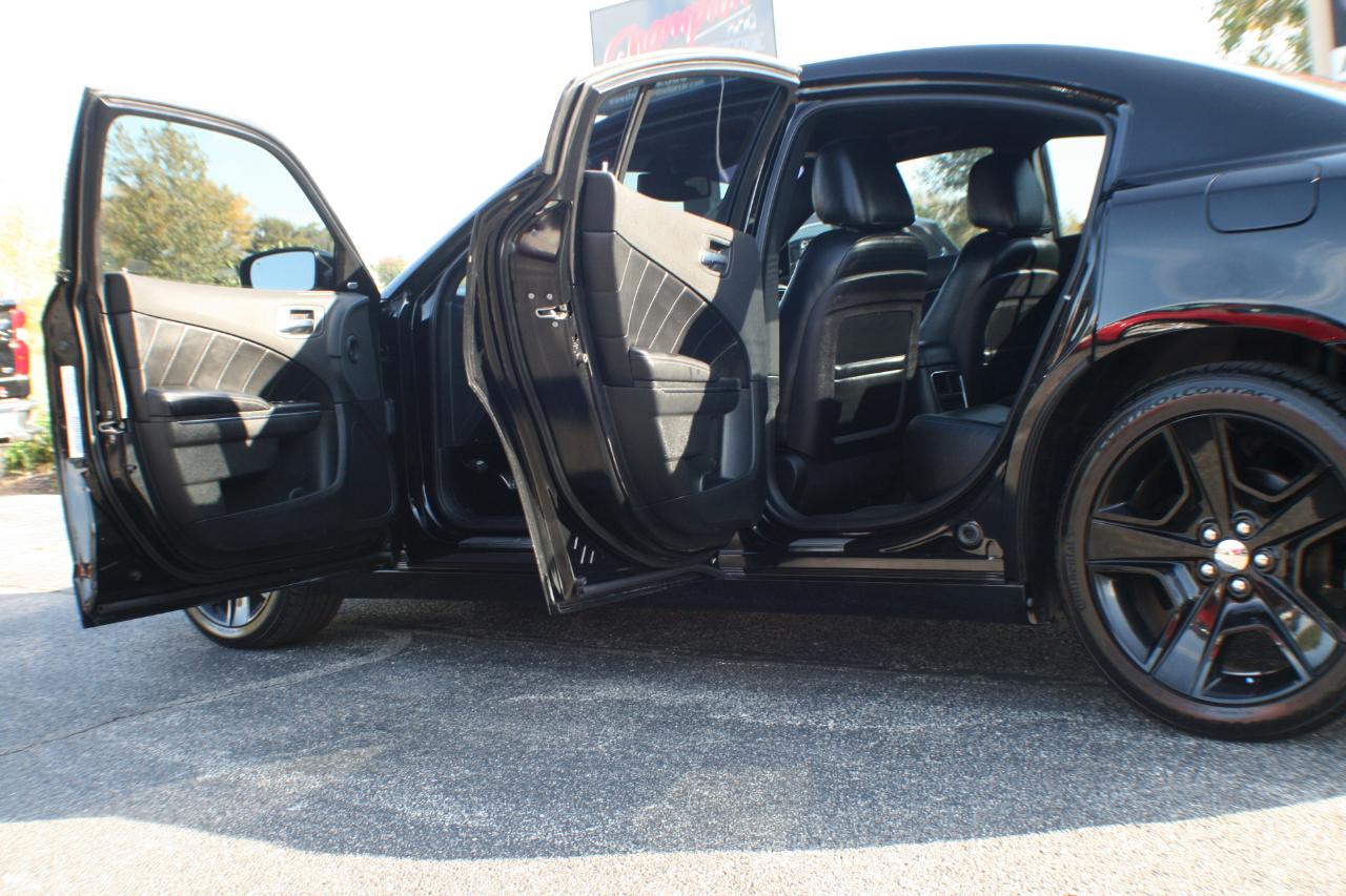 Dodge Charger  2011