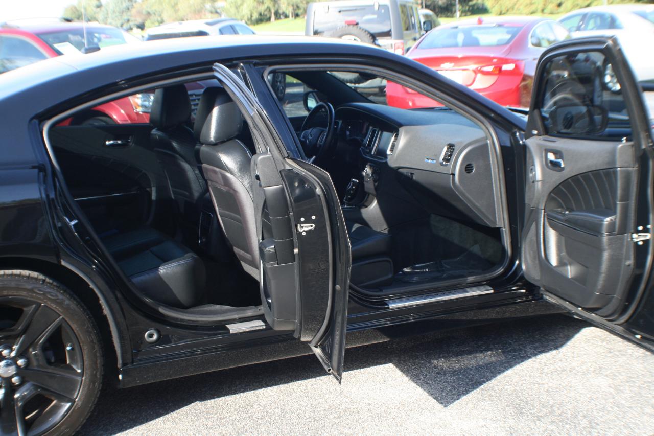 Dodge Charger  2011