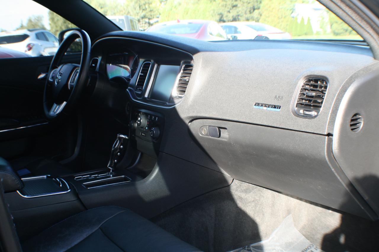 Dodge Charger  2011