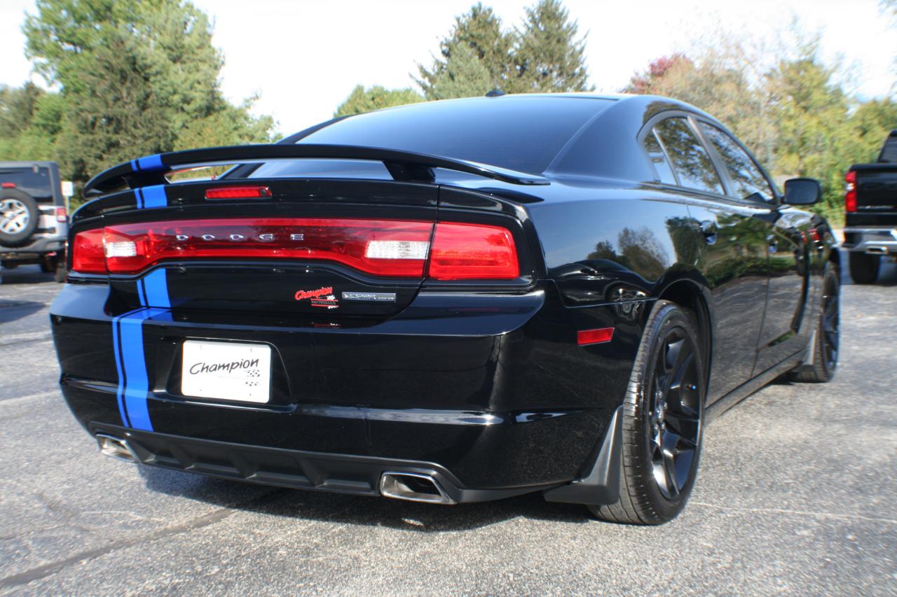 Dodge Charger  2011