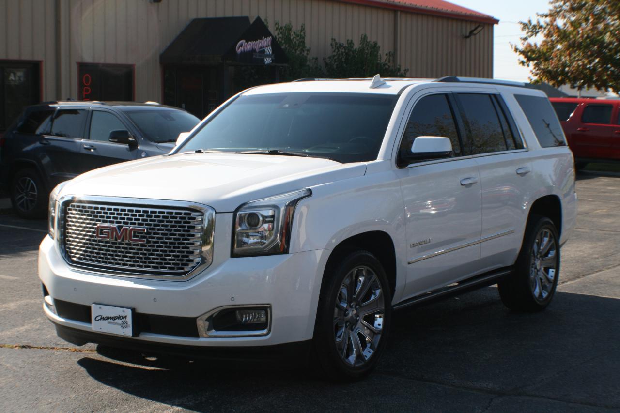 GMC Yukon Denali 4WD 2017