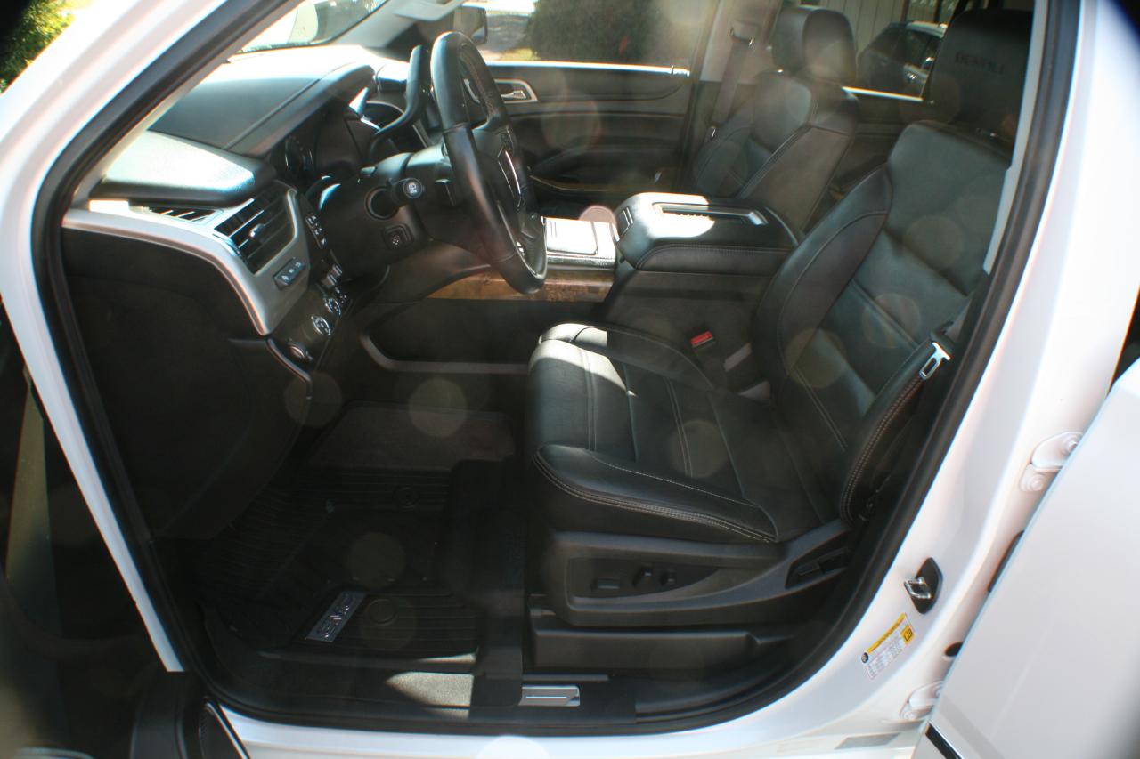 GMC Yukon Denali 4WD 2017