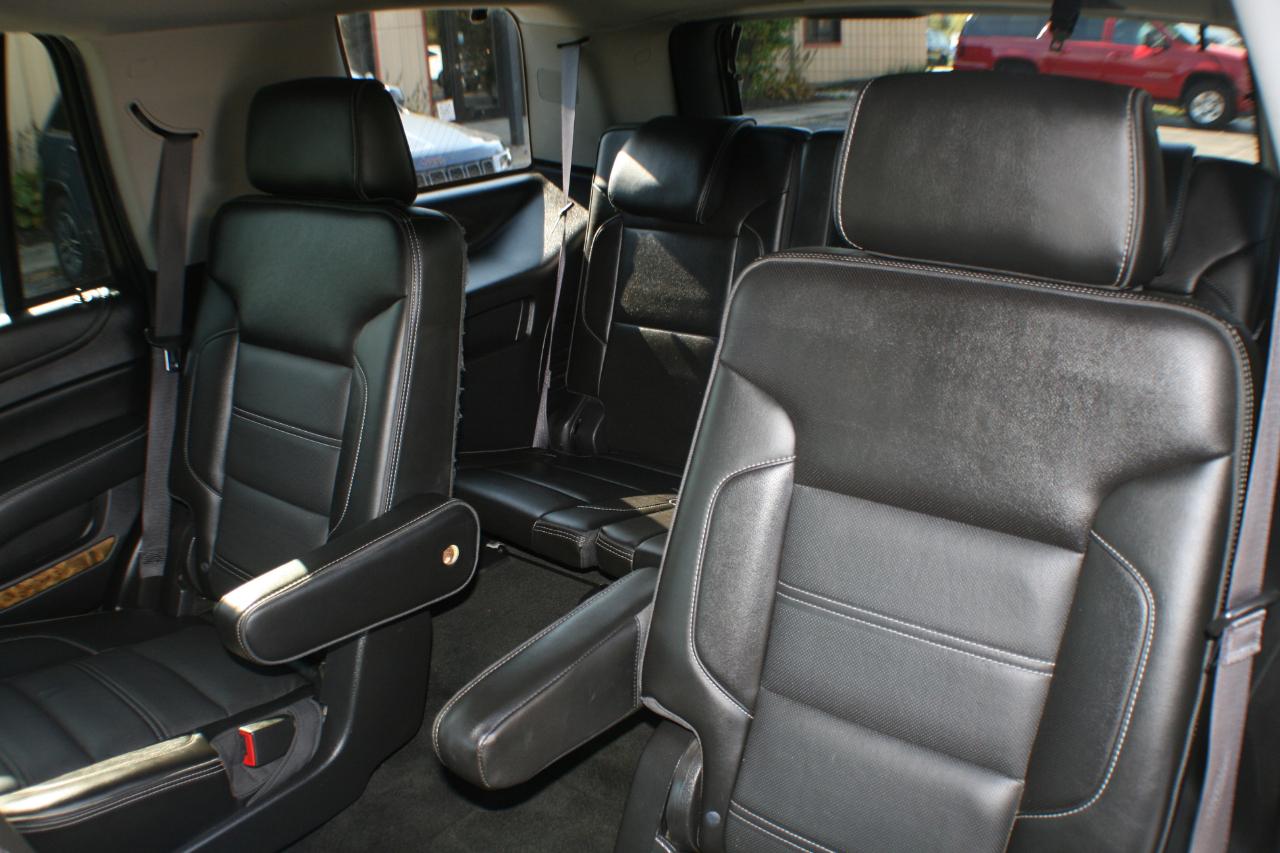 GMC Yukon Denali 4WD 2017