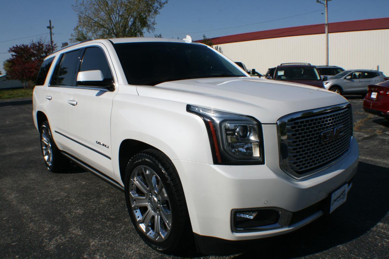 GMC Yukon Denali 4WD 2017