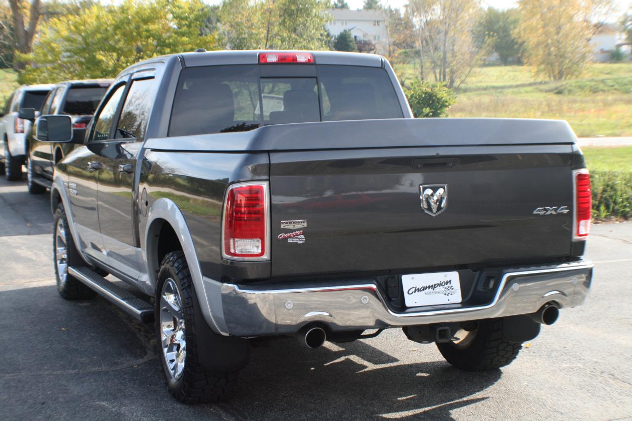 RAM 1500 Laramie Crew Cab SWB 4WD 2014