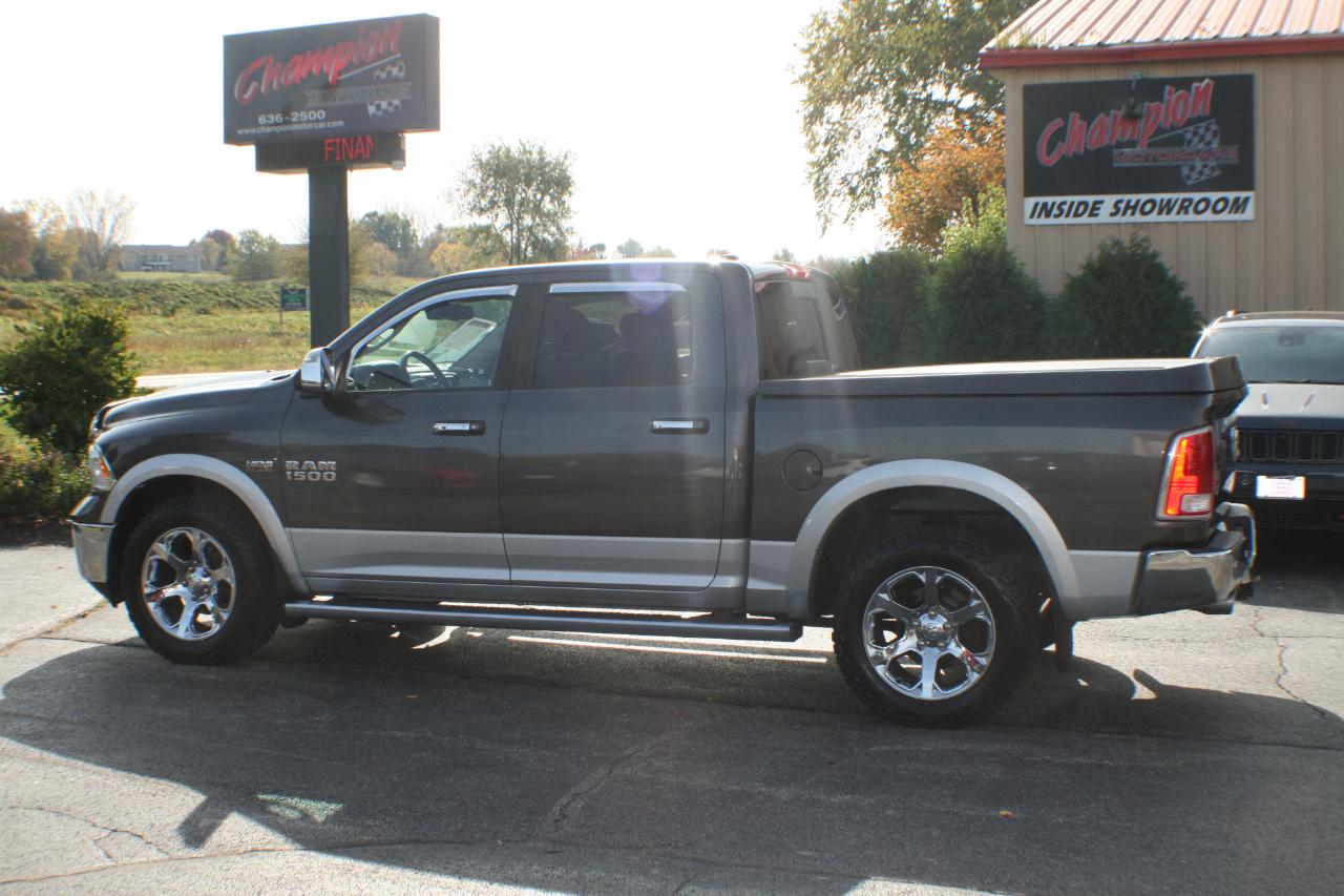 RAM 1500 Laramie Crew Cab SWB 4WD 2014