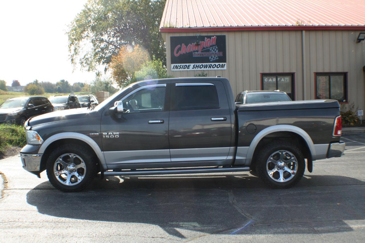 RAM 1500 Laramie Crew Cab SWB 4WD 2014