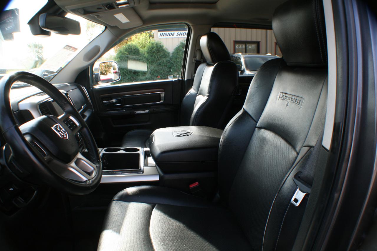 RAM 1500 Laramie Crew Cab SWB 4WD 2014
