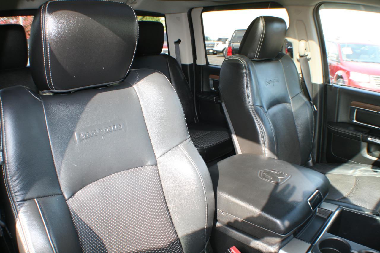 RAM 1500 Laramie Crew Cab SWB 4WD 2014