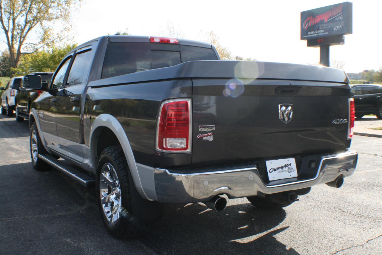 RAM 1500 Laramie Crew Cab SWB 4WD 2014