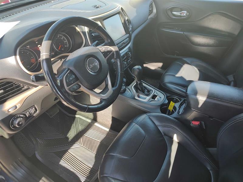 Jeep Cherokee  2015
