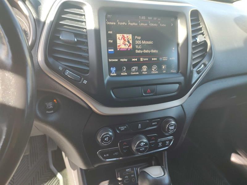 Jeep Cherokee  2015
