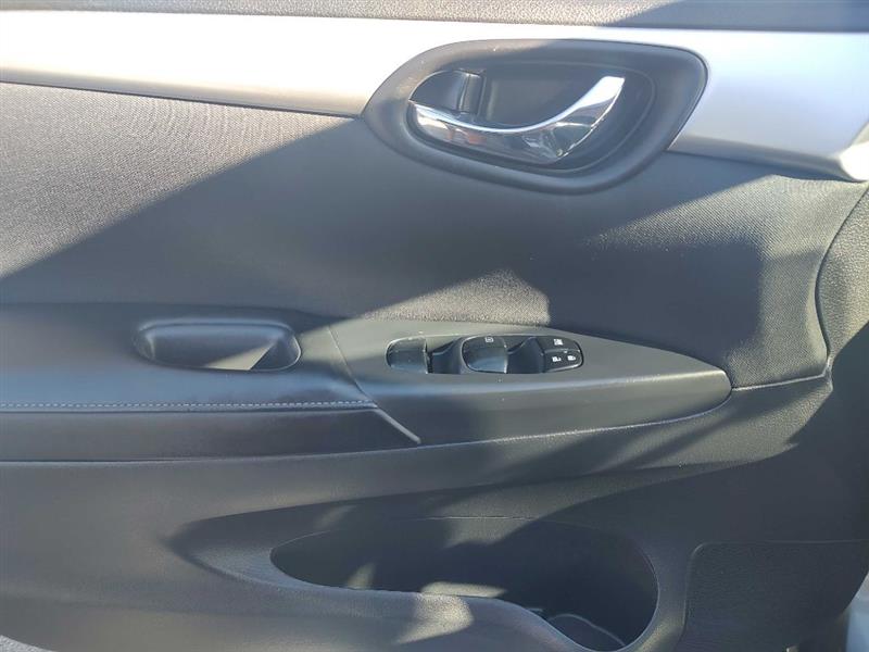 Nissan Sentra  2017