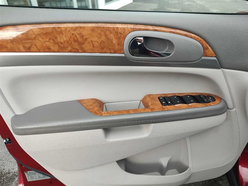 Buick Enclave  2008