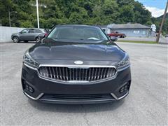 2017 Kia Cadenza 