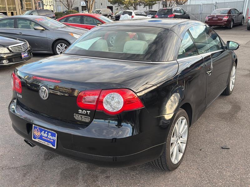 Volkswagen Eos 2dr Conv DSG Komfort 2010