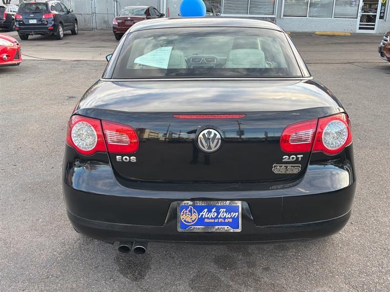 Volkswagen Eos 2dr Conv DSG Komfort 2010