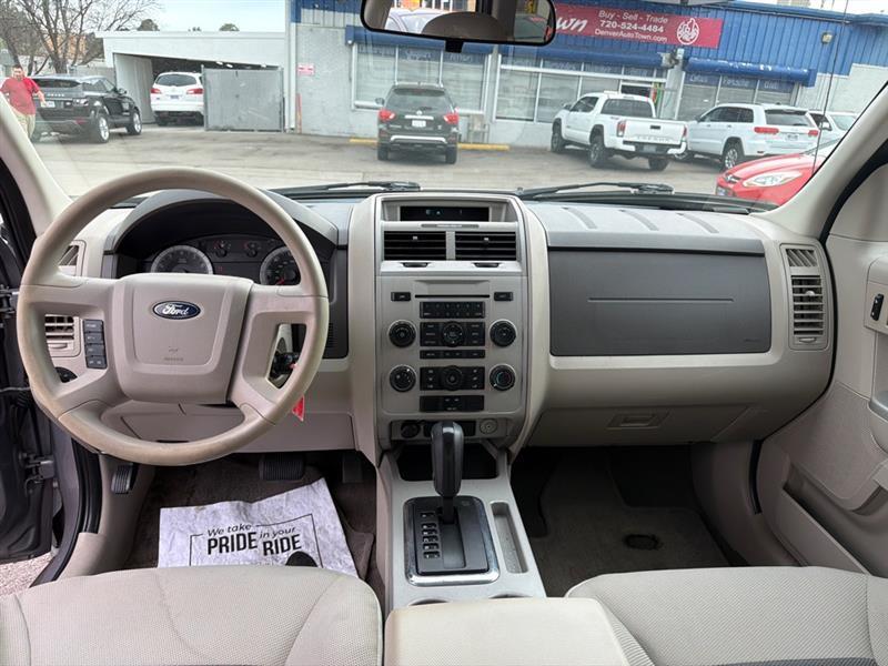 Ford Escape 4WD 4dr V6 Auto XLT 2008