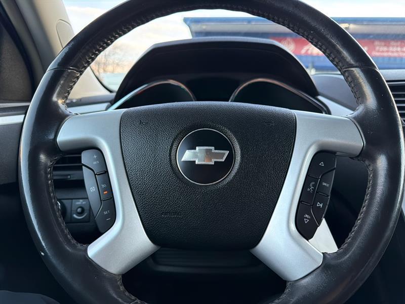Chevrolet Traverse AWD 4dr LT w/2LT 2009