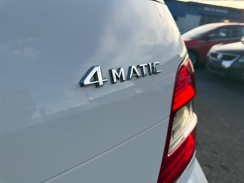 Mercedes-Benz GLK-Class 4MATIC 4dr GLK 350 2010