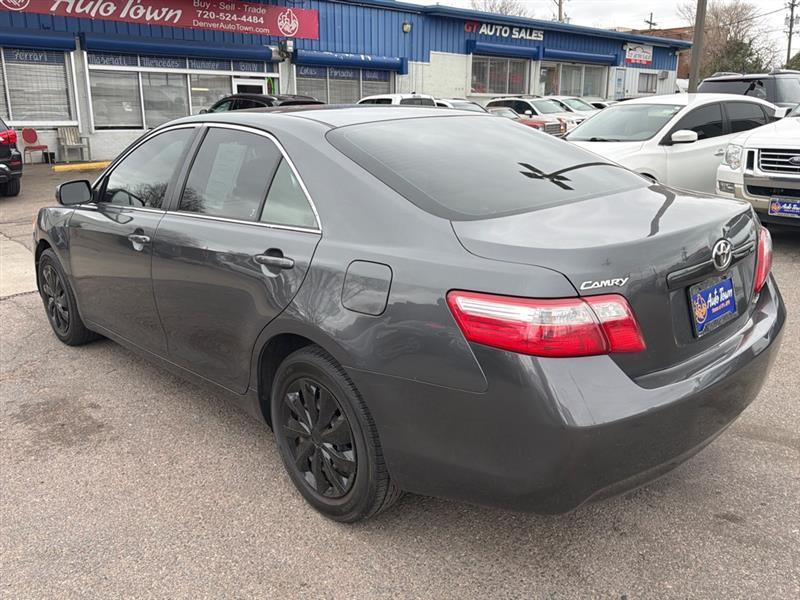 Toyota Camry 4dr Sdn I4 Auto XLE (Natl) 2007