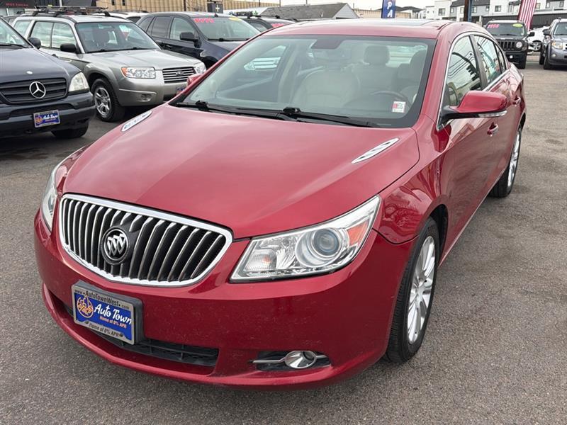 Buick LaCrosse 4dr Sdn Premium 1 AWD 2013