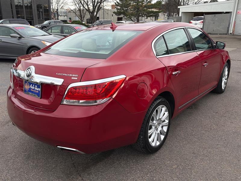 Buick LaCrosse 4dr Sdn Premium 1 AWD 2013