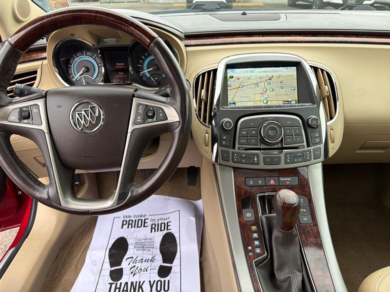 Buick LaCrosse 4dr Sdn Premium 1 AWD 2013