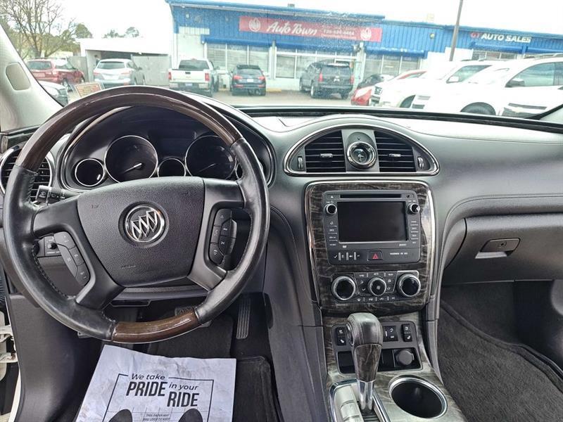 Buick Enclave AWD 4dr Premium 2013