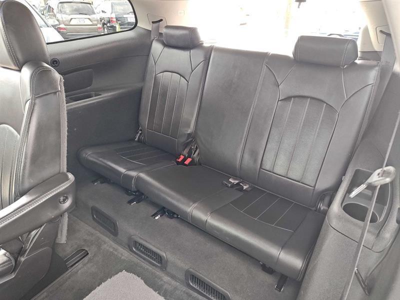 Buick Enclave AWD 4dr Premium 2013