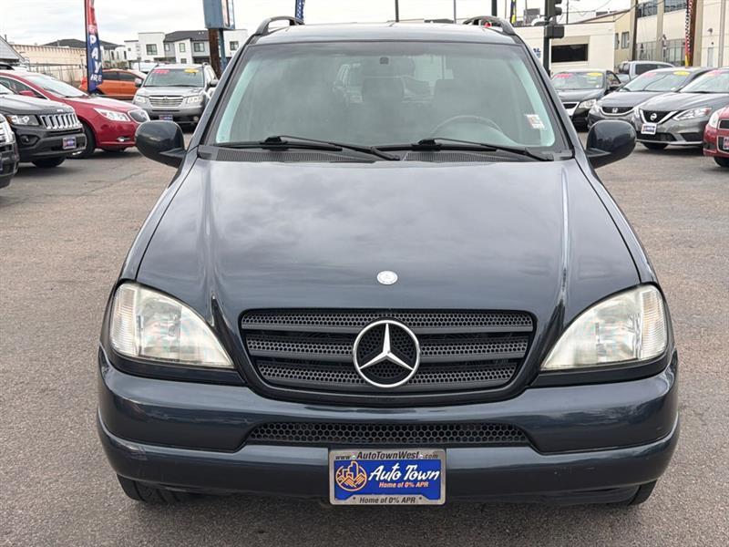 Mercedes-Benz M-Class 4dr AWD 4.3L 1999