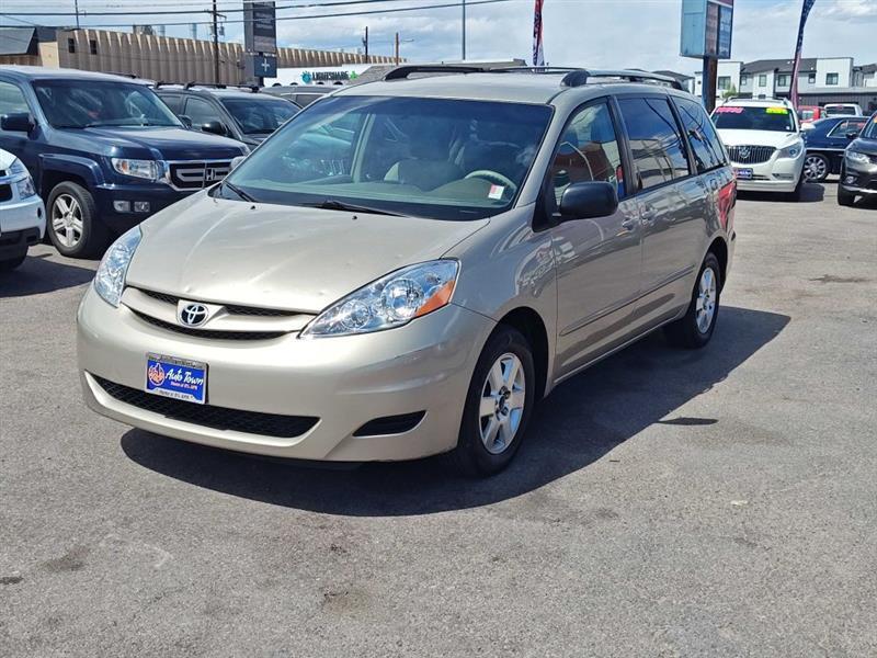 Toyota Sienna 5dr 7-Pass Van CE FWD (Natl) 2008