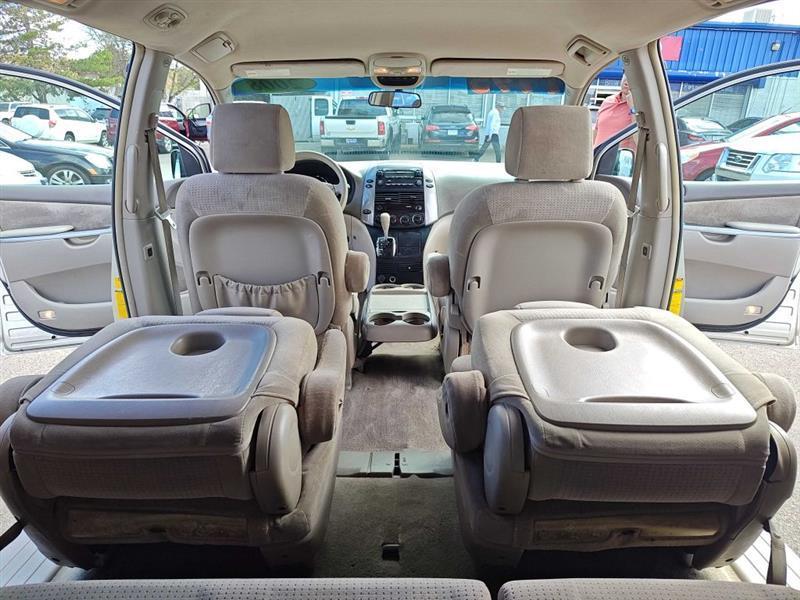 Toyota Sienna 5dr 7-Pass Van CE FWD (Natl) 2008
