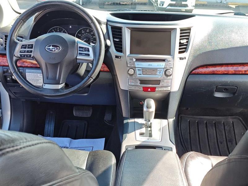 Subaru Outback 4dr Wgn H4 Auto 2.5i Limited 2012