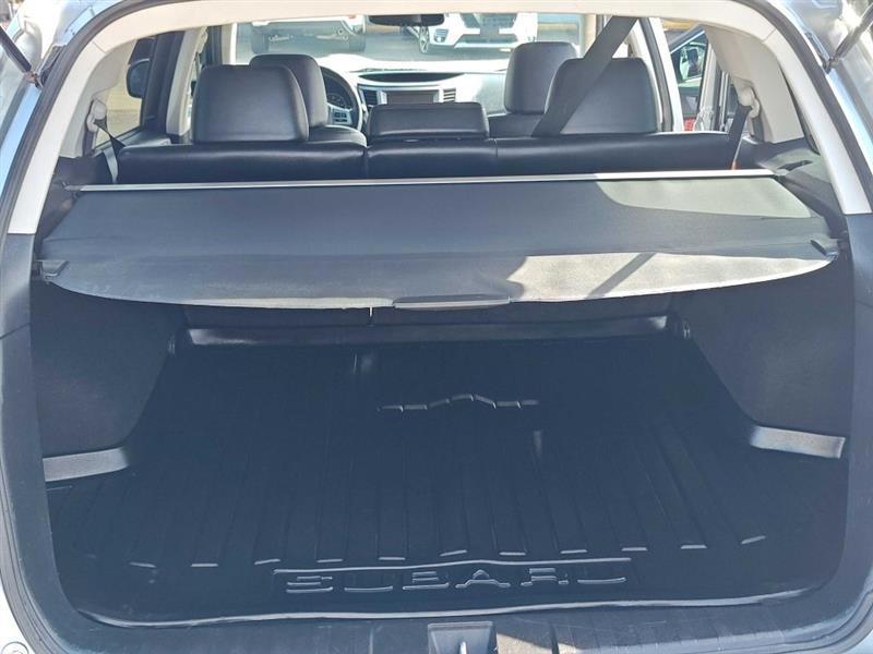 Subaru Outback 4dr Wgn H4 Auto 2.5i Limited 2012