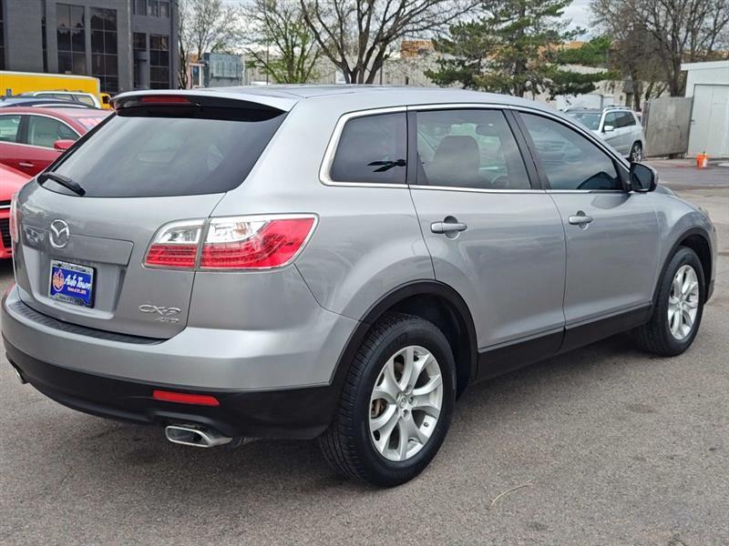 Mazda CX-9 AWD 4dr Touring 2011