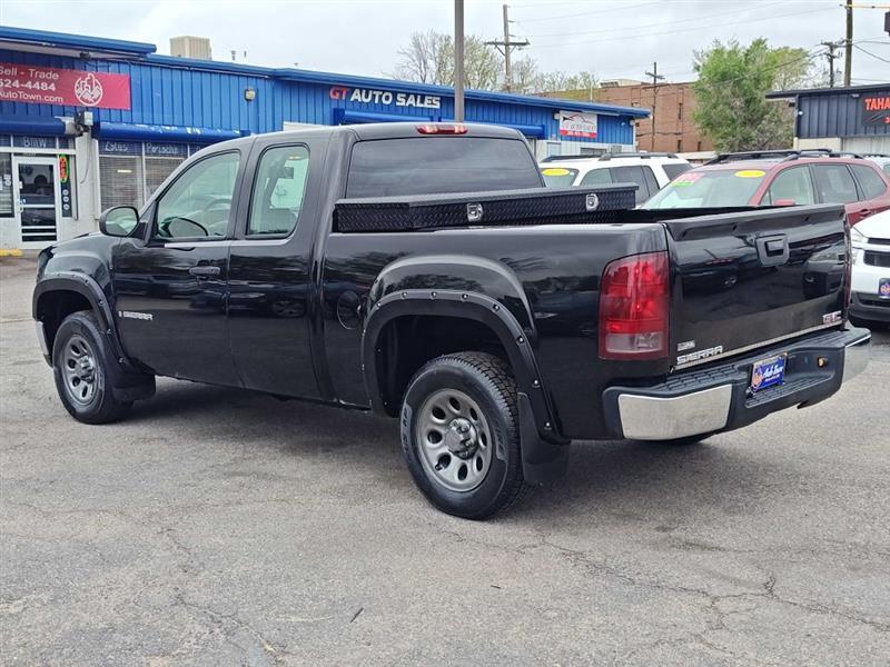 GMC Sierra 1500 2WD Ext Cab 134.0" Work Truck 2007